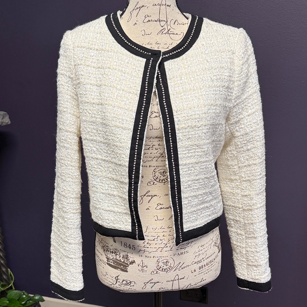 Fate Cream Bouclé Cropped Jacket with Black Trim
